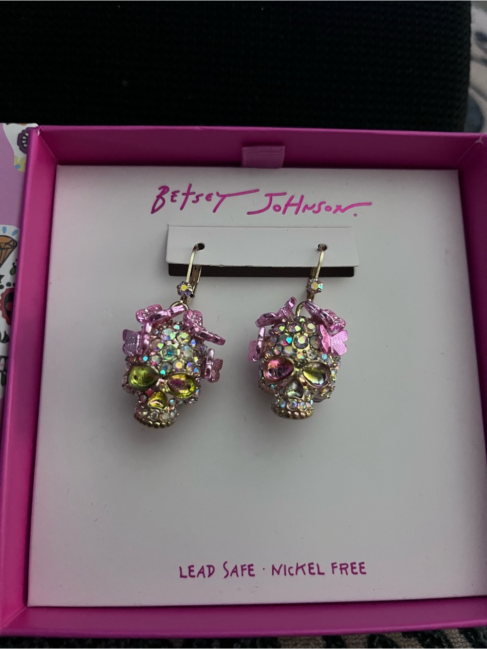 ✨BNIB! Betsey Johnson Heavy Gold & Pink Skull w/ Gemmed Butterflies!✨